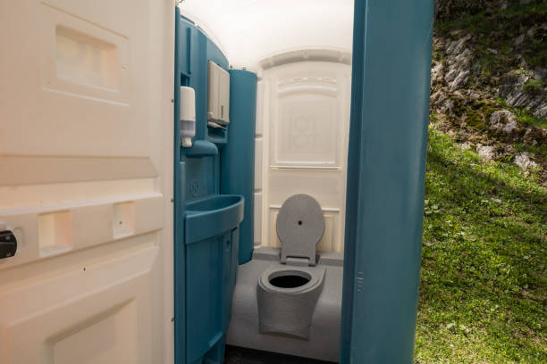 Portable Toilet Options We Offer in Glendive, MT